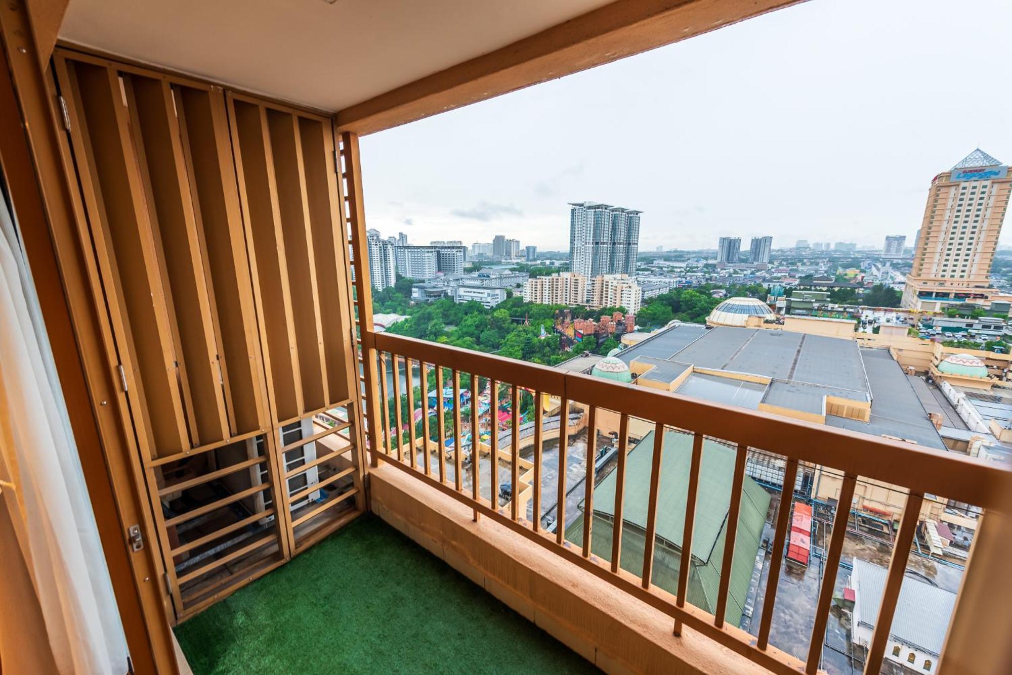 Resort Suites At Pyramid Tower By Gl Staycation Petaling Jaya Εξωτερικό φωτογραφία